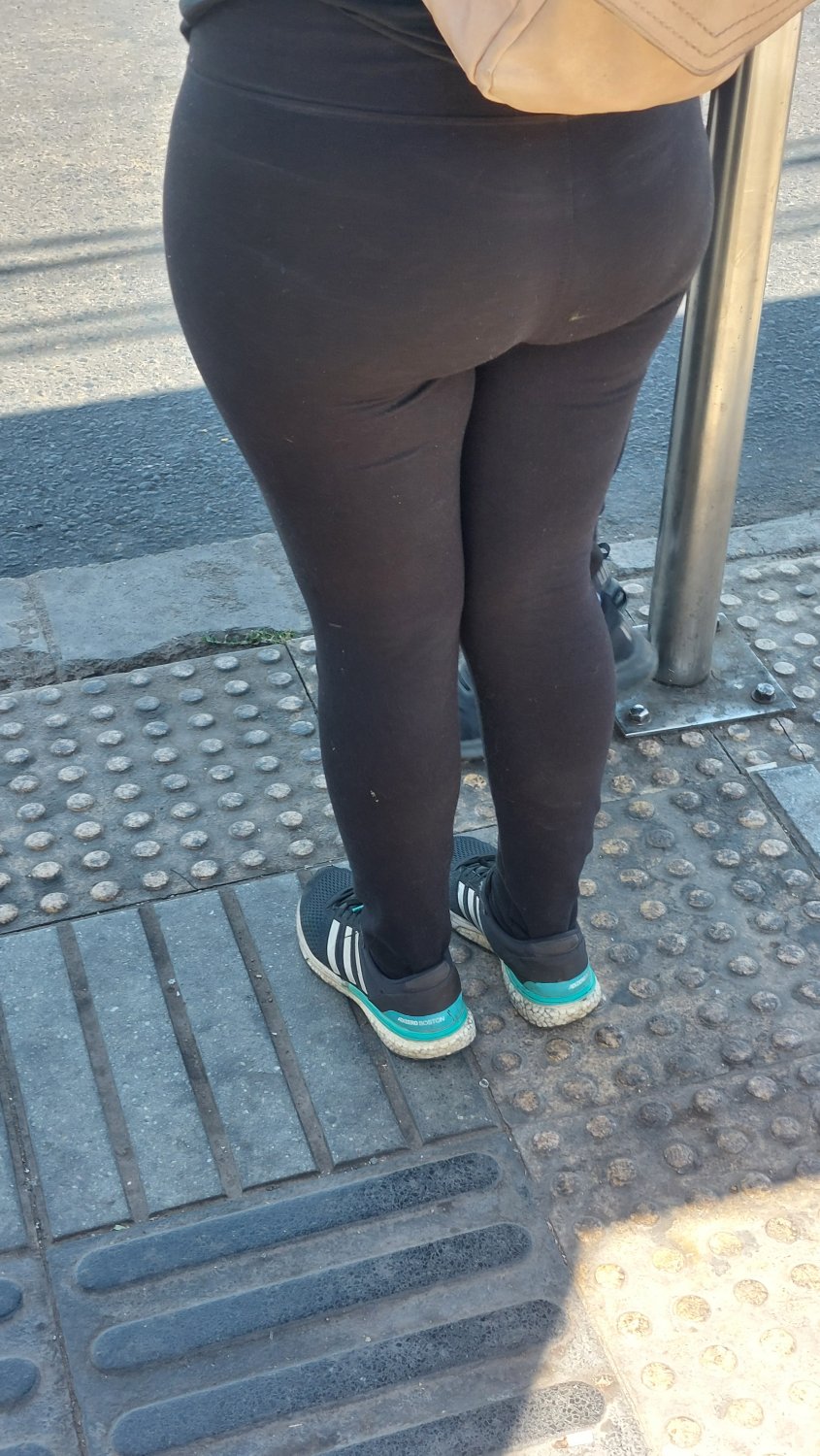 Candid Ass Leggins #Ppy0GetT